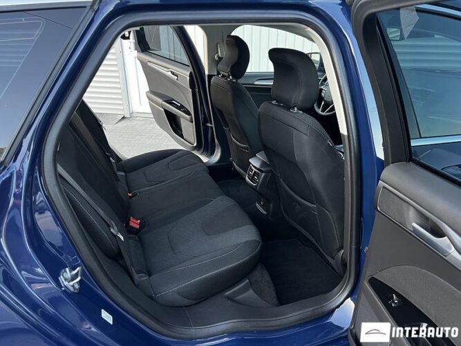 Ford Mondeo 38 interauto-car