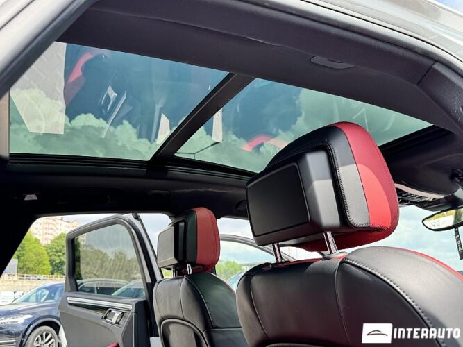 Porsche Macan 52 interauto-car