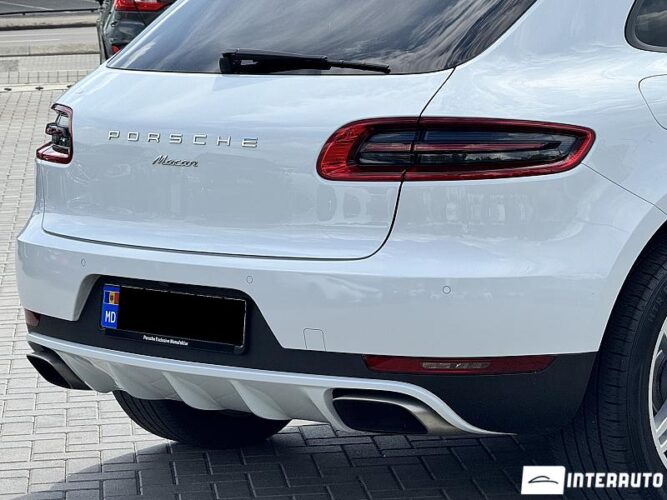 Porsche Macan 43 interauto-car