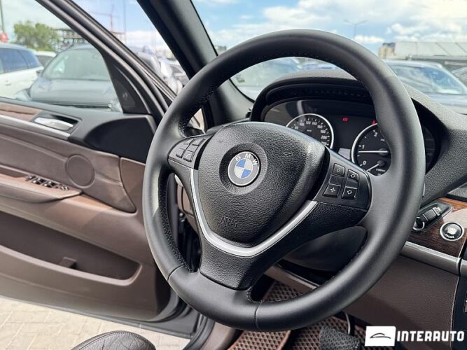 BMW X5 3.0D 40 interauto-car