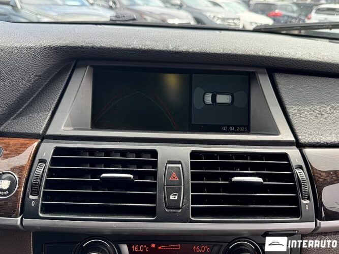 BMW X5 3.0D 44 interauto-car