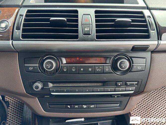 BMW X5 3.0D 45 interauto-car