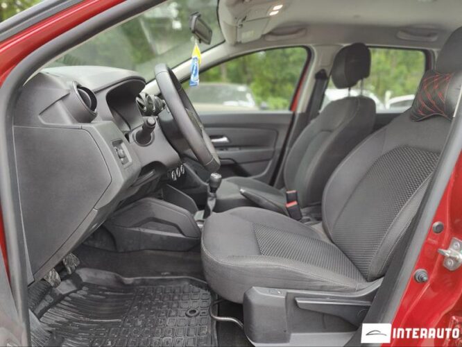 Dacia Duster 32 interauto-car