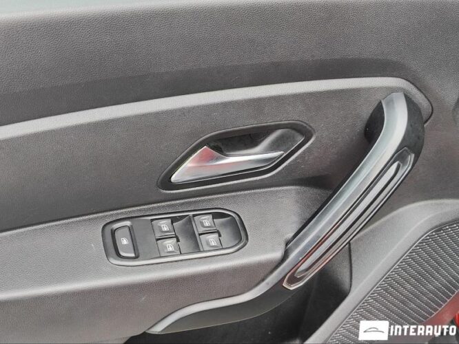 Dacia Duster 42 interauto-car