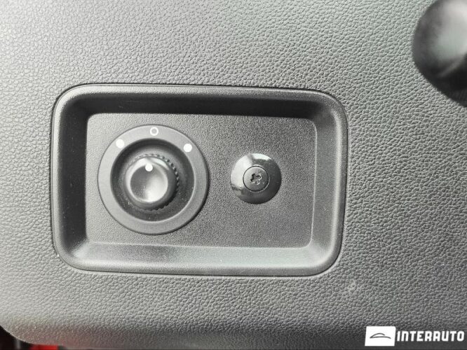 Dacia Duster 40 interauto-car