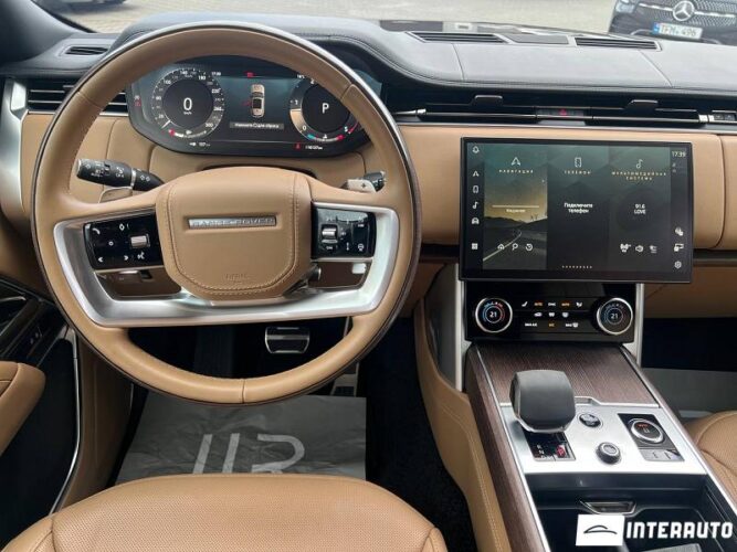 Land Rover Range Rover Vogue 44 interauto-car