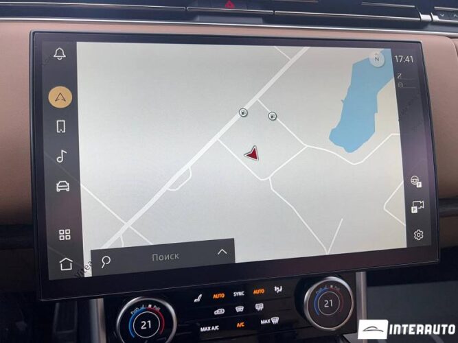 Land Rover Range Rover Vogue 47 interauto-car