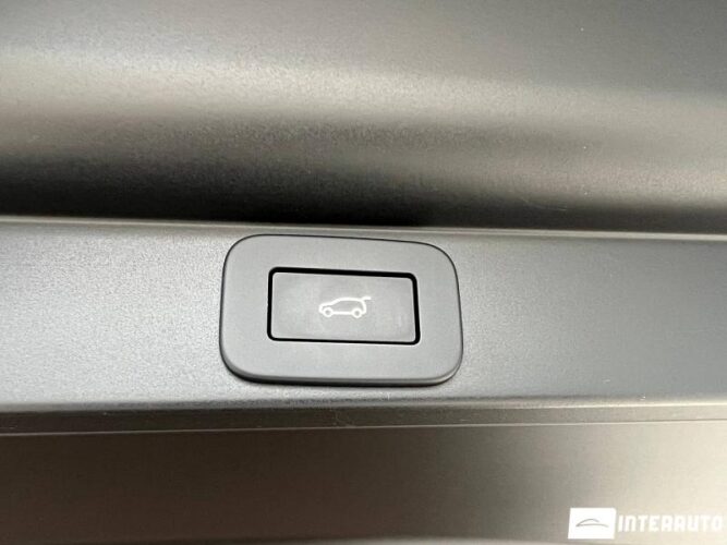 Land Rover Range Rover Vogue 59 interauto-car