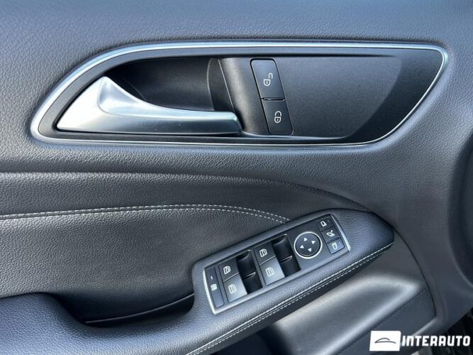 Mercedes B 250E 47 interauto-car