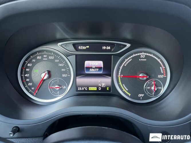 Mercedes B 250E 41 interauto-car