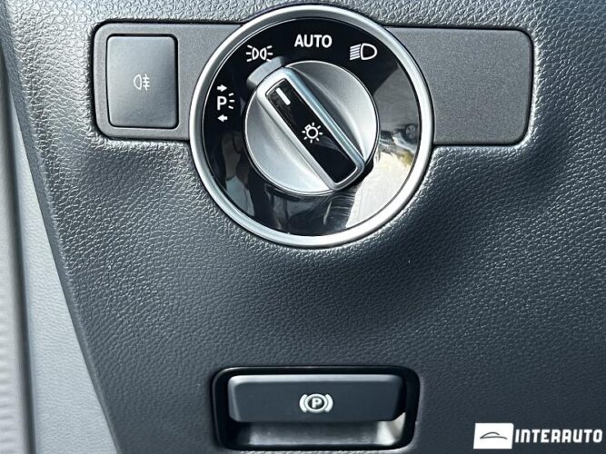 Mercedes B 250E 46 interauto-car