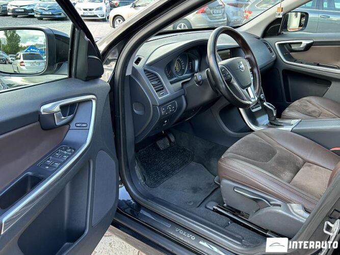 Volvo XC 60 35 interauto-car