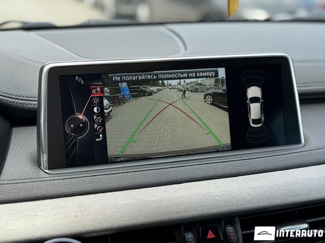 BMW X6 4.0D 43 interauto-car