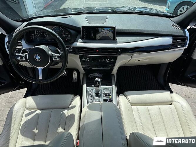BMW X5 4.0e 40 interauto-car