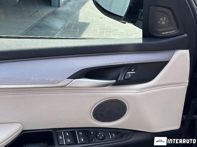 BMW X5 4.0e 49 interauto-car