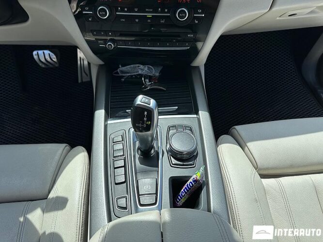 BMW X5 4.0e 45 interauto-car