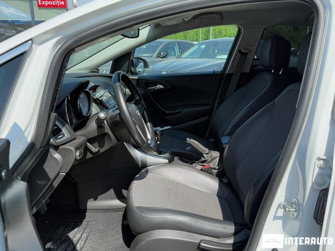 Opel Astra 31 interauto-car