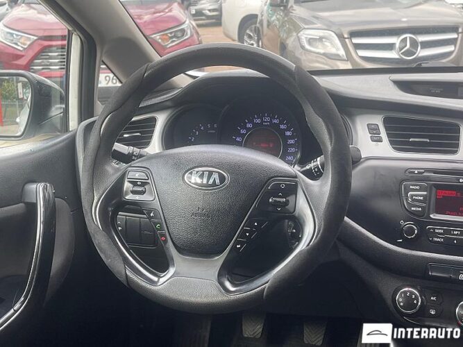 Kia Ceed 35 interauto-car