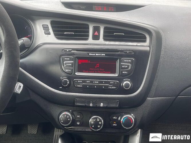 Kia Ceed 37 interauto-car