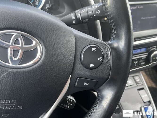 Toyota Auris 39 interauto-car