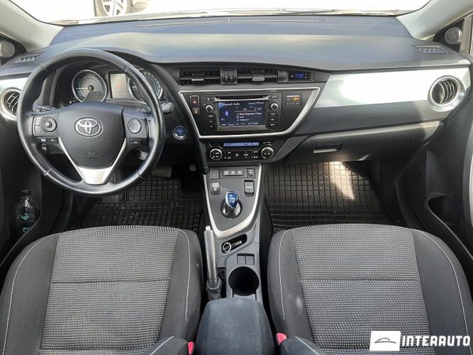 Toyota Auris 36 interauto-car
