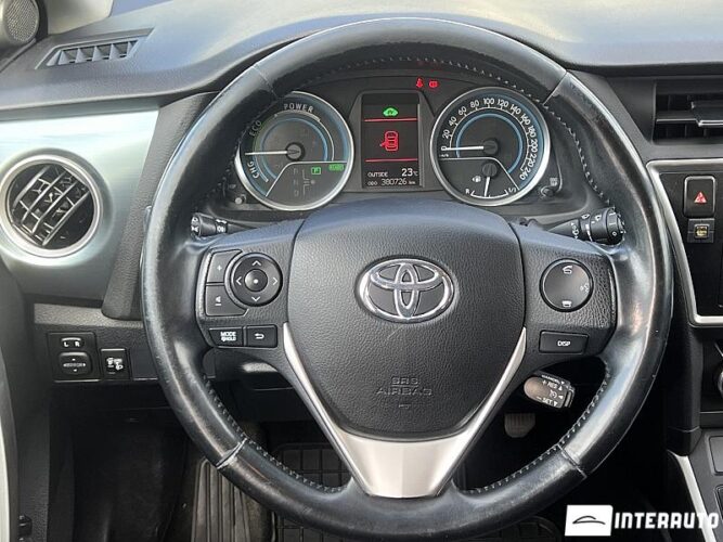 Toyota Auris 37 interauto-car