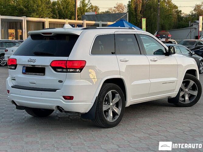 Jeep Grand Cherokee 35 interauto-car