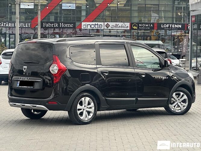 Dacia Lodgy Stepway 32 interauto-car