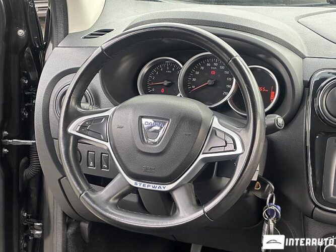 Dacia Lodgy Stepway 36 interauto-car