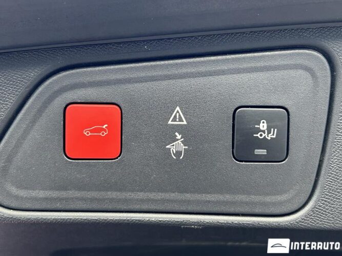 Peugeot 3008 51 interauto-car