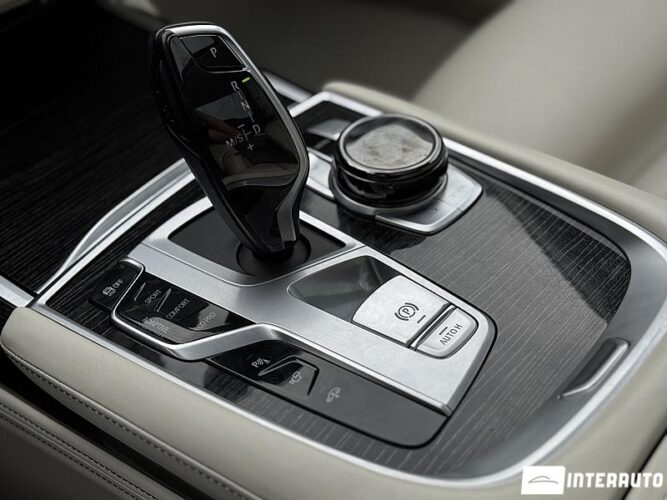 BMW 730 54 interauto-car