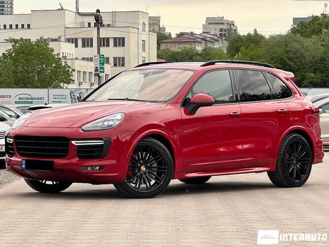 Porsche Cayenne GTS 39 interauto-car