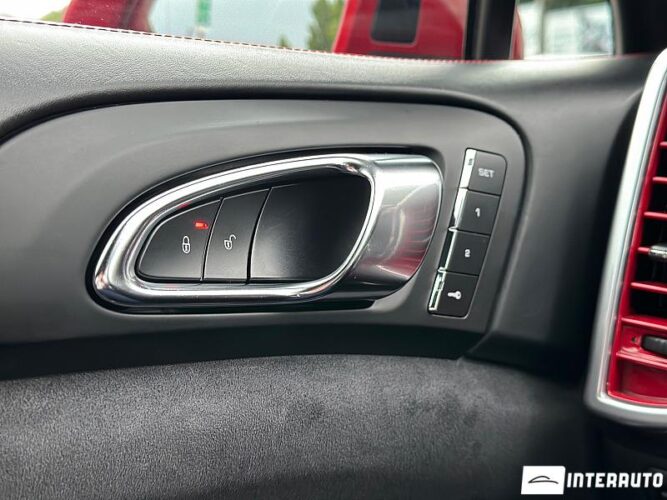 Porsche Cayenne GTS 50 interauto-car
