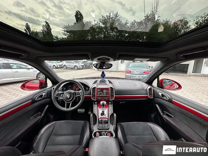 Porsche Cayenne GTS 47 interauto-car