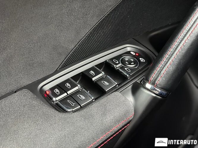 Porsche Cayenne GTS 45 interauto-car