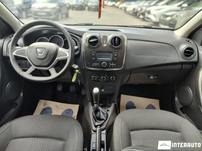 Dacia Sandero 35 interauto-car
