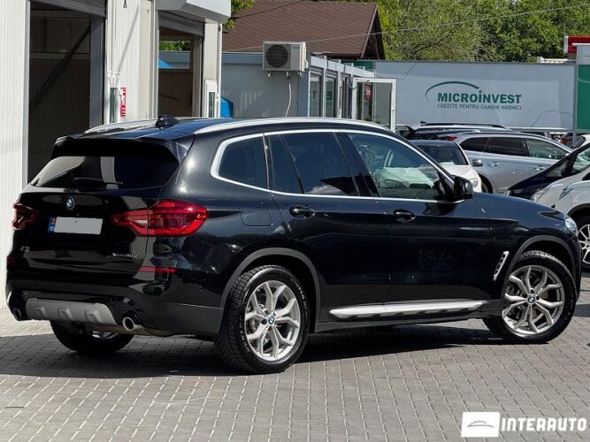 BMW X3 3.0e 34 interauto-car