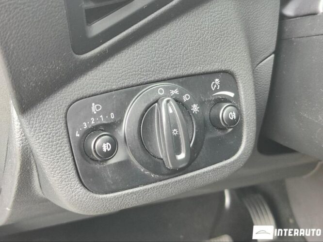 Ford Kuga 45 interauto-car