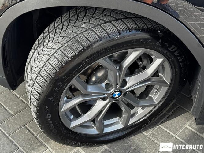 BMW X3 3.0e 49 interauto-car