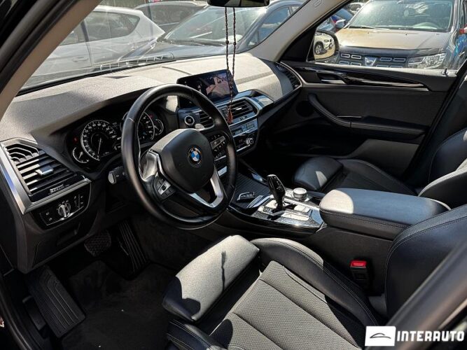 BMW X3 3.0e 35 interauto-car