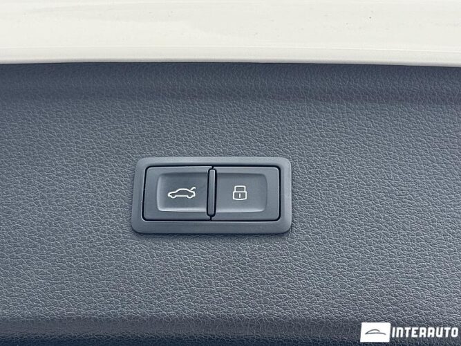 Audi Q5 61 interauto-car