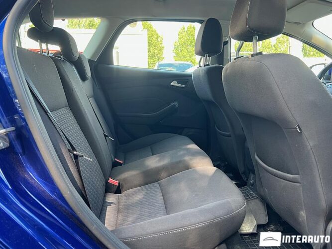 Ford Focus 45 interauto-car