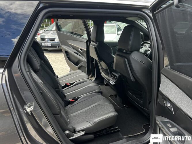 Peugeot 5008 43 interauto-car
