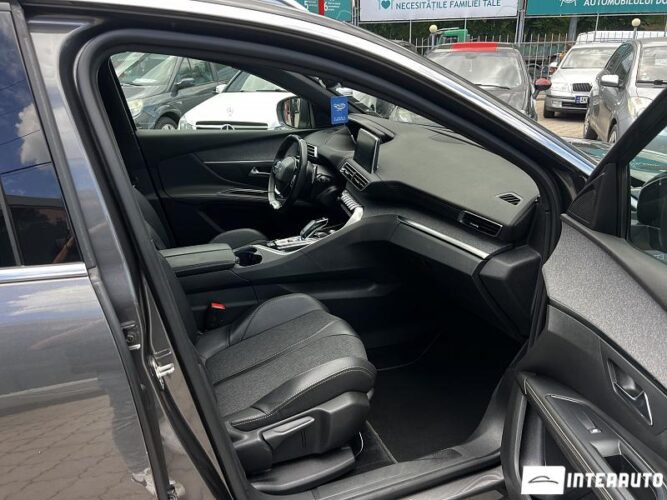 Peugeot 5008 33 interauto-car
