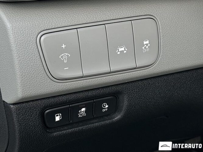 Kia Niro 47 interauto-car