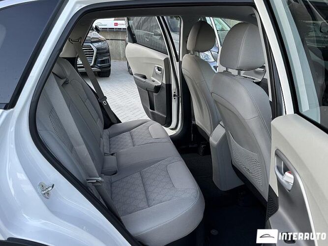 Kia Niro 44 interauto-car