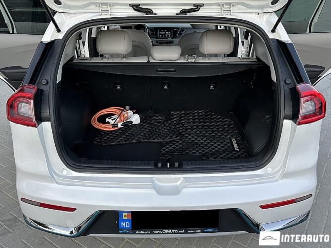 Kia Niro 49 interauto-car