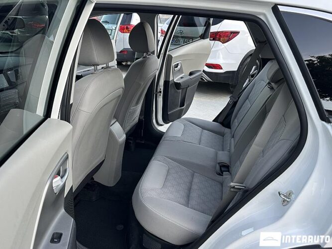 Kia Niro 43 interauto-car