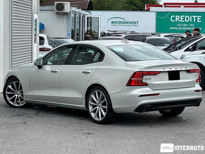 Volvo S 60 36 interauto-car