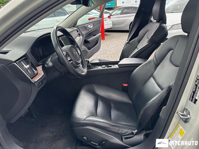 Volvo S 60 37 interauto-car